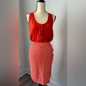 NWT Gilli Red and White Geometric Pencil Skirt - Sz Small